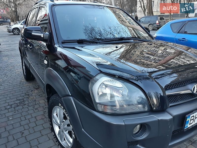 Внедорожник / Кроссовер Hyundai Tucson 2009 в Раздельной фото 13 Внедорожник / Кроссовер Hyundai Tucson 2009 в Раздельной