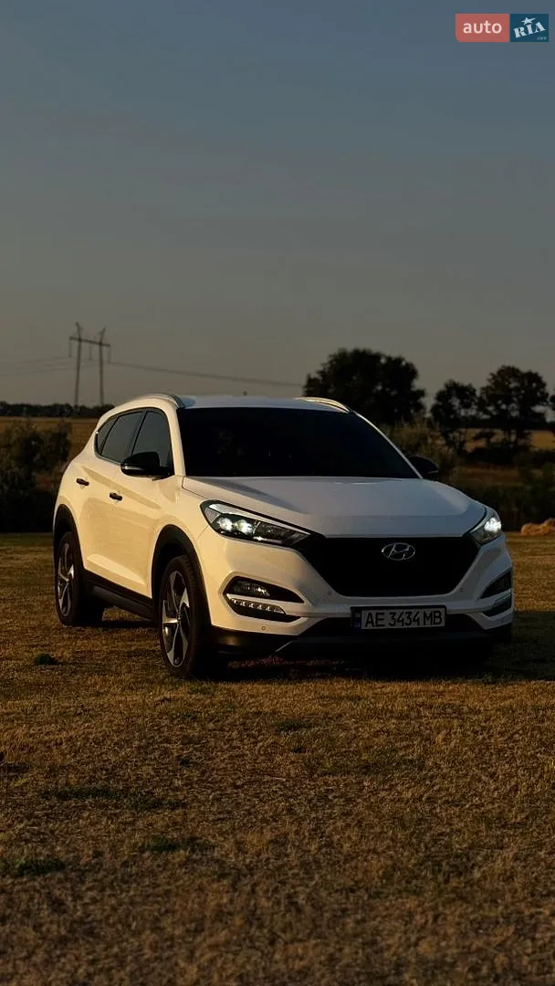 2015 Hyundai Tucson - фото 1