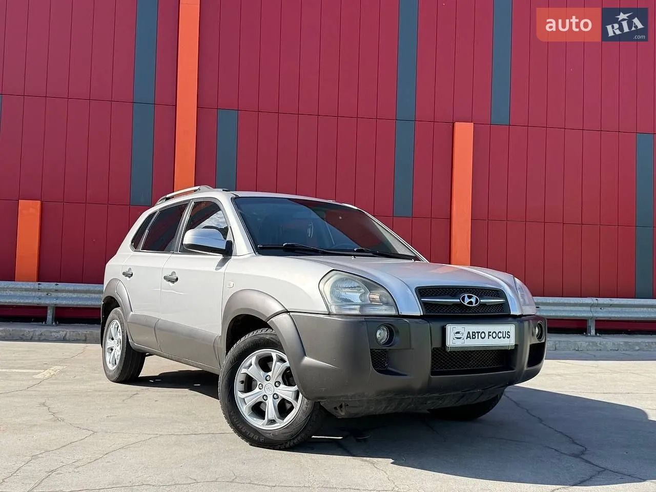 2012 MG 350 - мініатюра 29