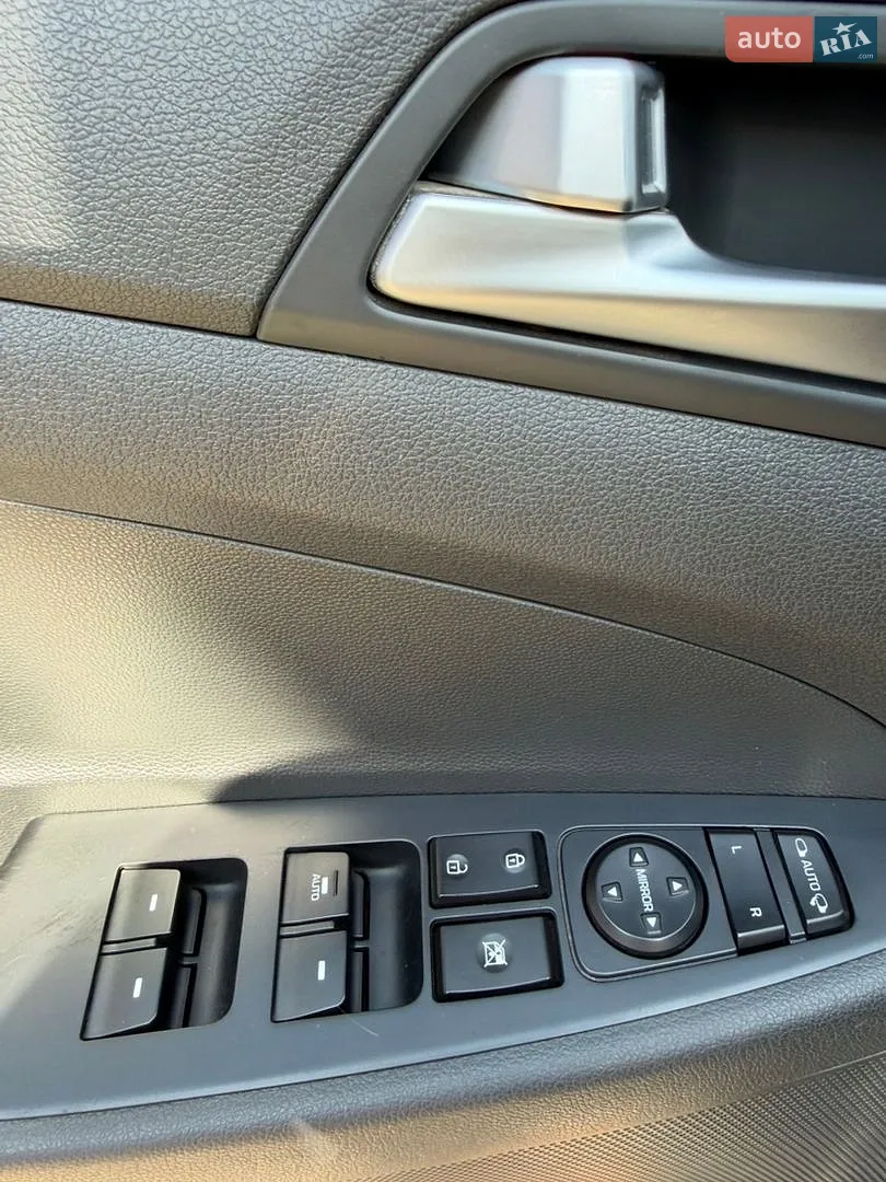2016 Hyundai Tucson - мініатюра 18