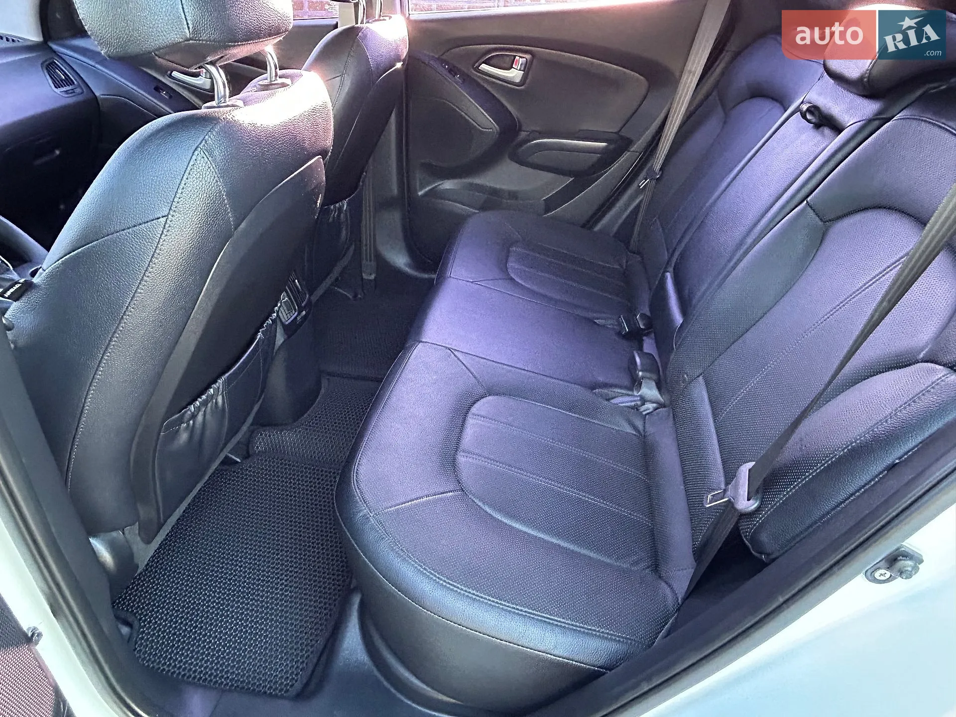 2013 Hyundai Tucson - мініатюра 17