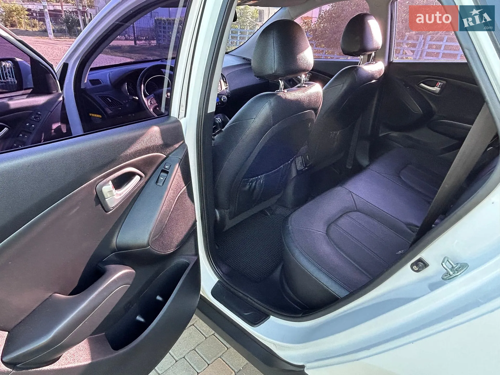 2013 Hyundai Tucson - мініатюра 16