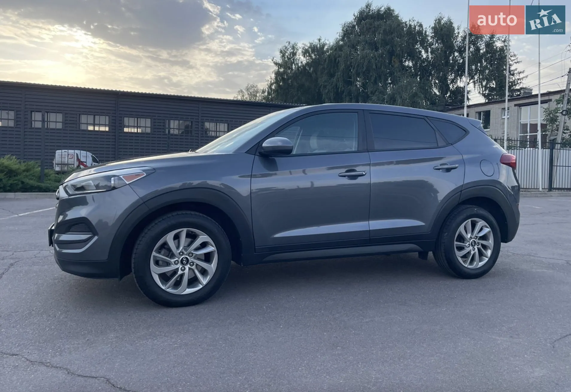 2017 Hyundai Tucson - мініатюра 2