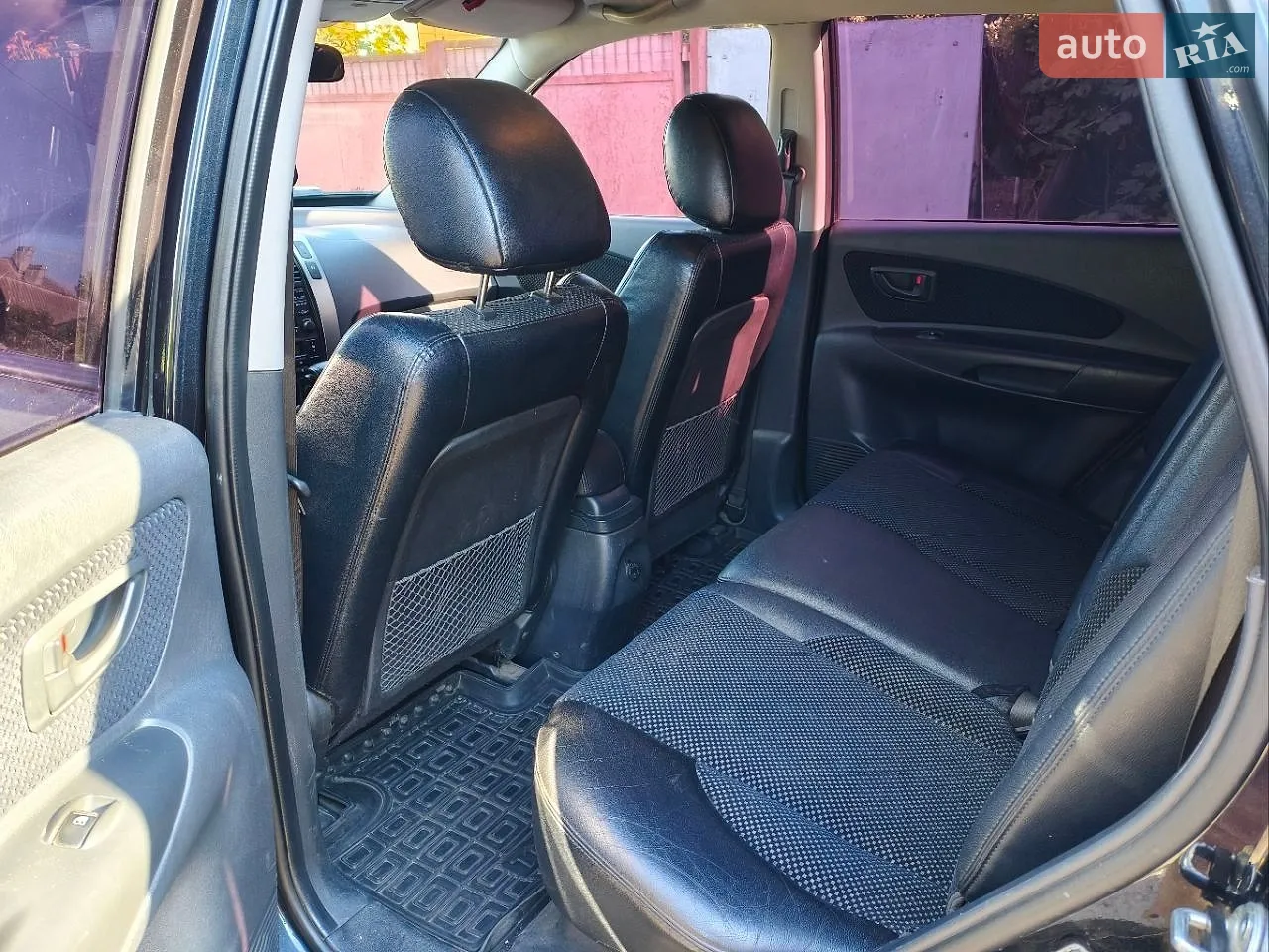 2011 Hyundai Tucson - мініатюра 13