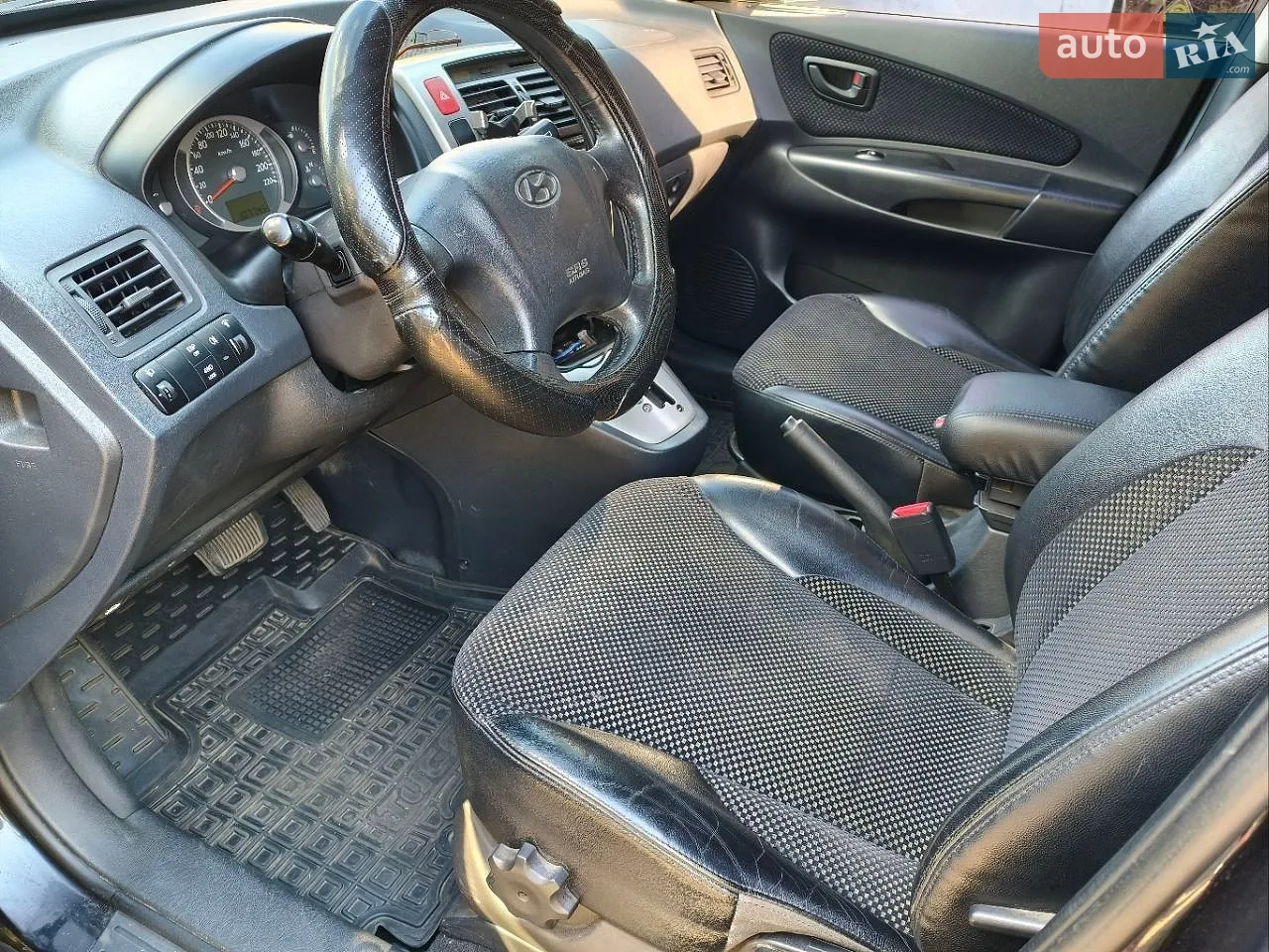 2011 Hyundai Tucson - мініатюра 12