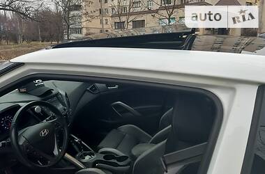 Купе Hyundai Veloster 2015 в Києві