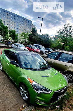 Седан Hyundai Veloster 2012 в Ужгороде