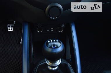Хэтчбек Hyundai Veloster 2015 в 