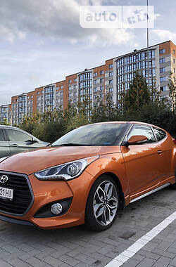 Хетчбек Hyundai Veloster 2015 в 