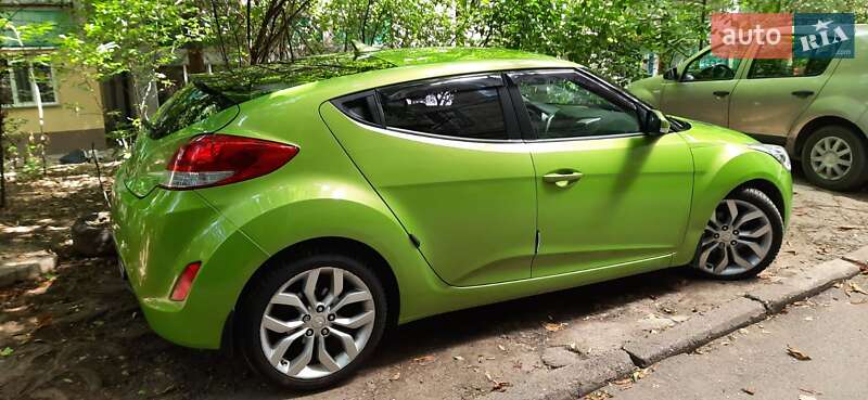 Хэтчбек Hyundai Veloster 2011 в Одессе