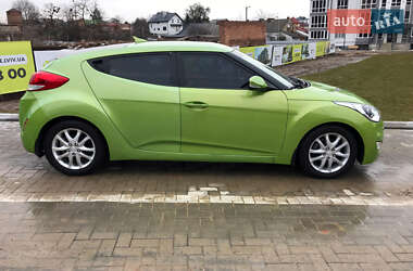 Хэтчбек Hyundai Veloster 2012 в Львове