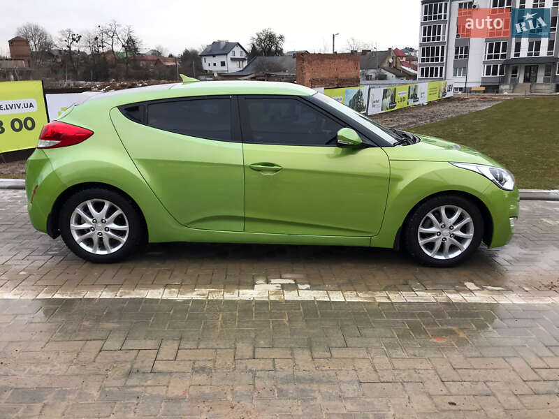 Хетчбек Hyundai Veloster 2012 в Львові