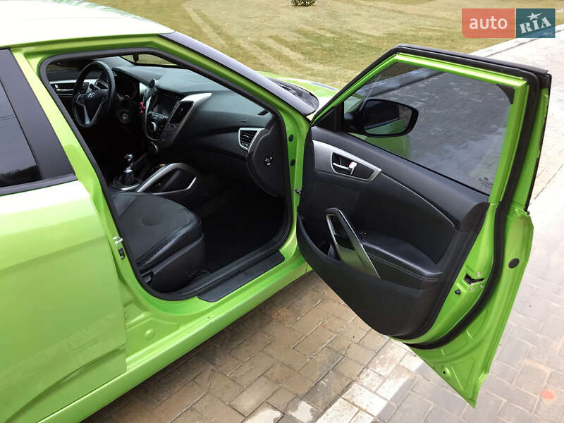 Хетчбек Hyundai Veloster 2012 в Львові