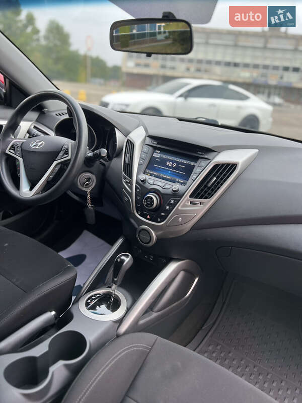 Хетчбек Hyundai Veloster 2015 в Кропивницькому