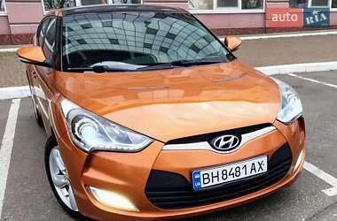 Хэтчбек Hyundai Veloster 2013 в 