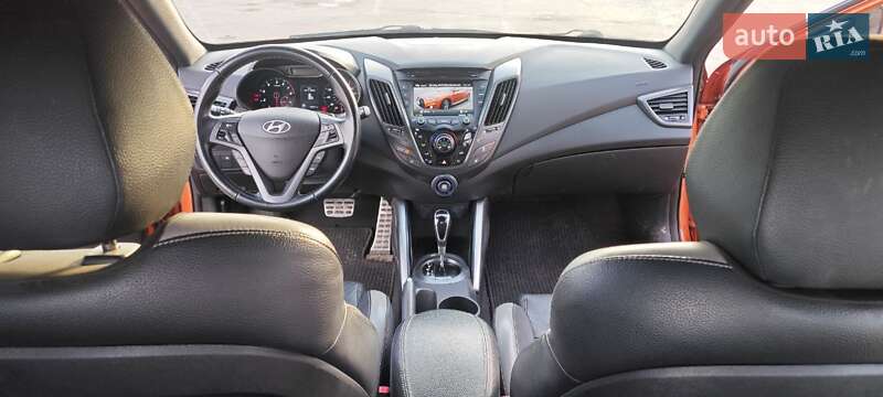 Хетчбек Hyundai Veloster 2015 в Кривому Розі