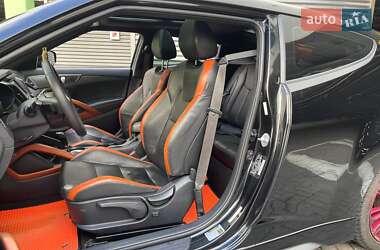 Хэтчбек Hyundai Veloster 2016 в 