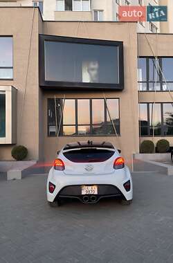 Хетчбек Hyundai Veloster 2013 в 