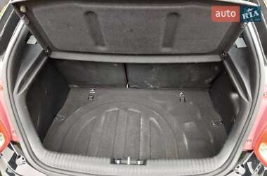 Хетчбек Hyundai Veloster 2014 в 