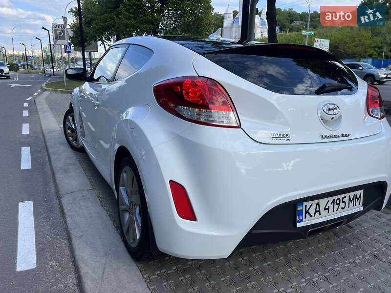 Хетчбек Hyundai Veloster 2016 в Києві