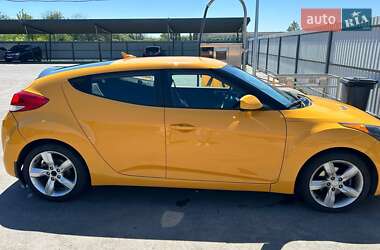 Хэтчбек Hyundai Veloster 2013 в Кривом Роге