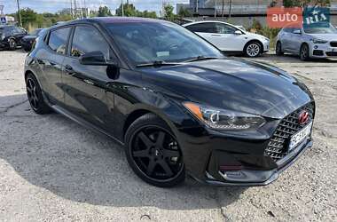 Хэтчбек Hyundai Veloster 2018 в Львове