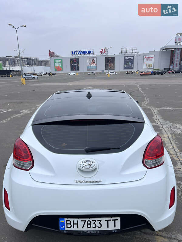 Хэтчбек Hyundai Veloster 2011 в Одессе фото 6 Хэтчбек Hyundai Veloster 2011 в Одессе