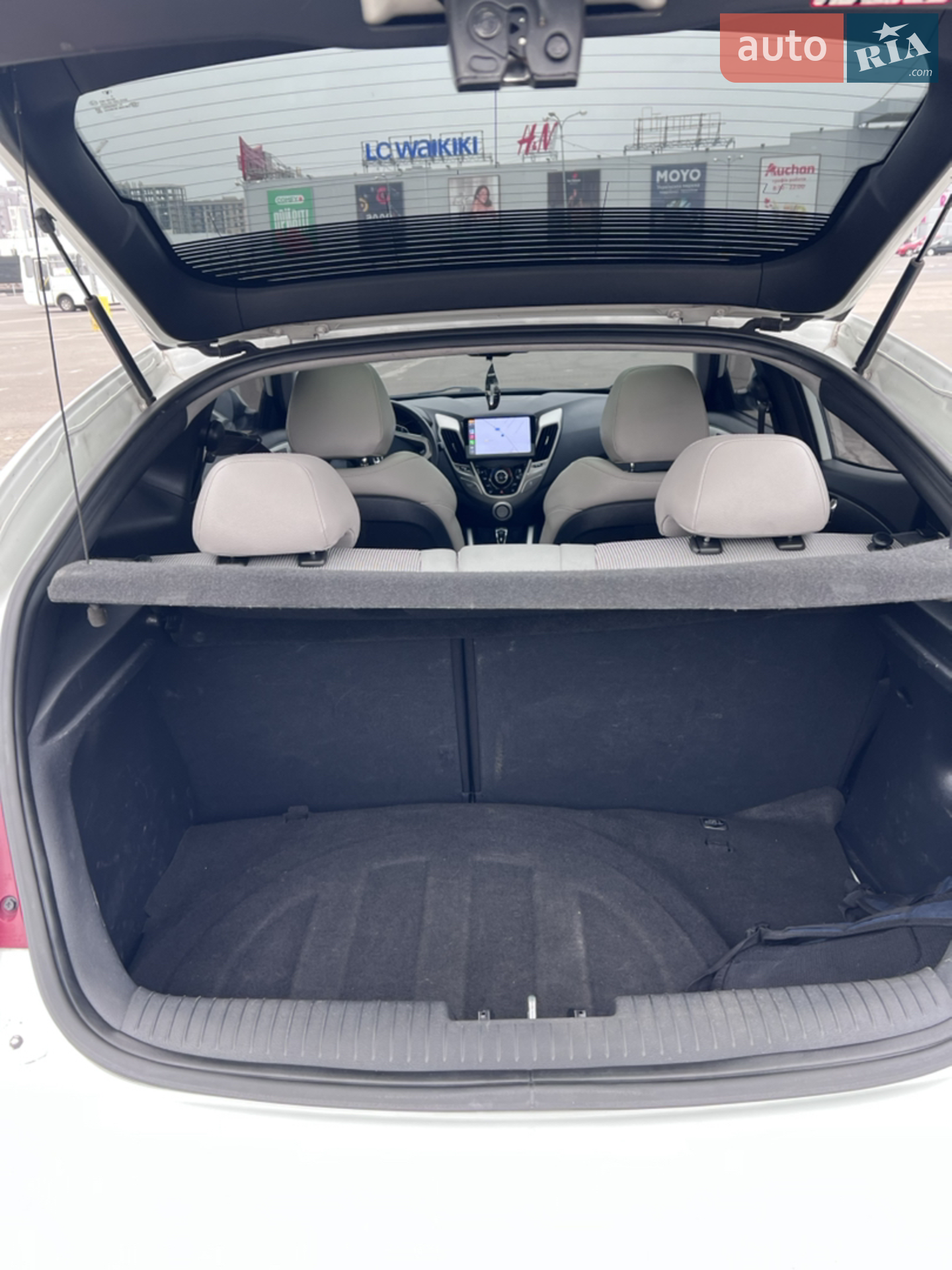 2011 Hyundai Veloster - мініатюра 31