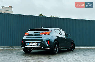 Хетчбек Hyundai Veloster 2019 в  фото 6 Хетчбек Hyundai Veloster 2019 в