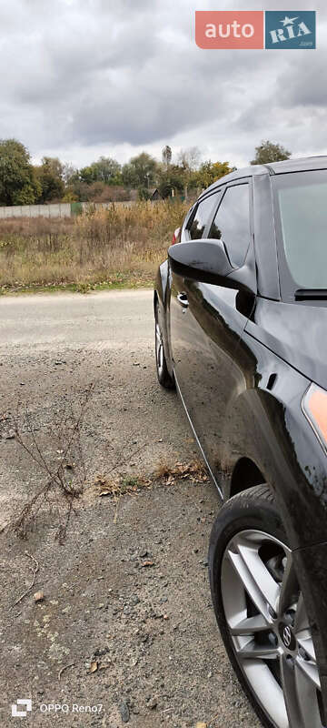 Хэтчбек Hyundai Veloster 2011 в Киеве