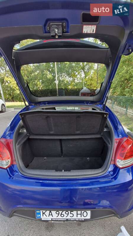 Хэтчбек Hyundai Veloster 2011 в Днепре фото 9 Хэтчбек Hyundai Veloster 2011 в Днепре