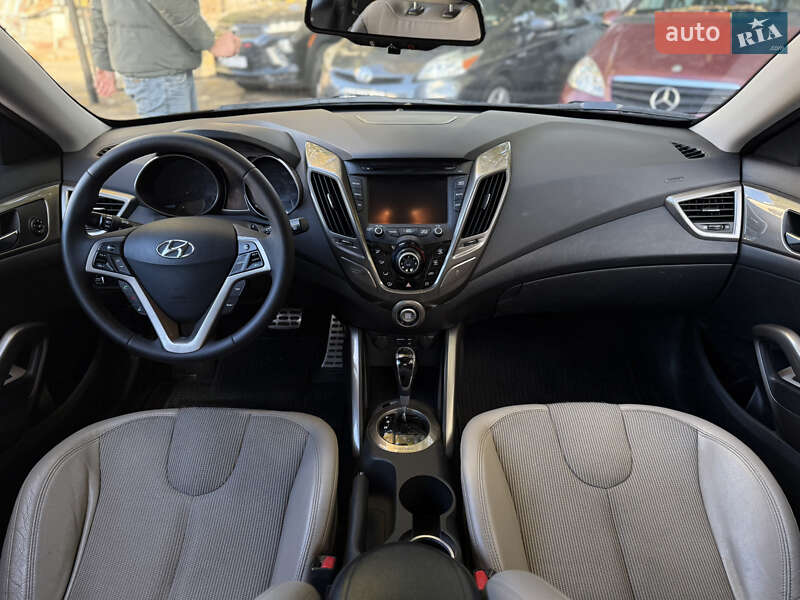 Хэтчбек Hyundai Veloster 2011 в Одессе