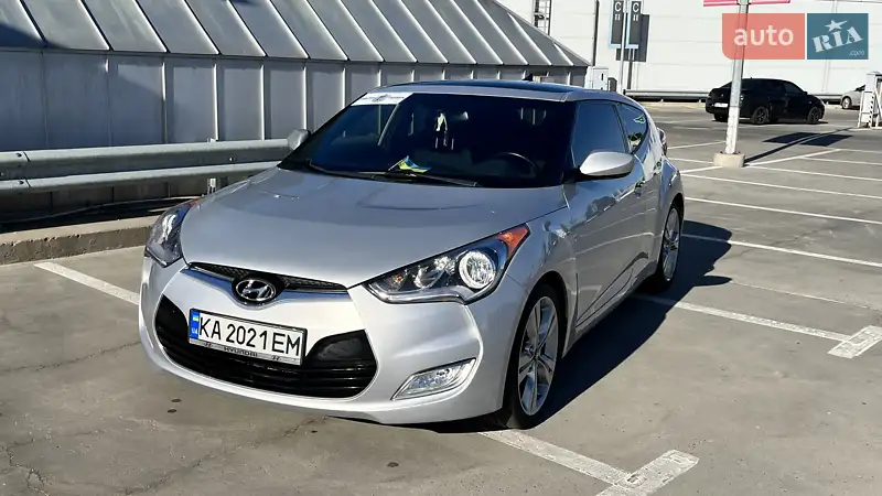 Hyundai Veloster