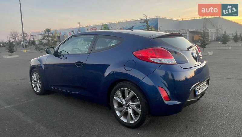 Хэтчбек Hyundai Veloster 2017 в Одессе фото 10 Хэтчбек Hyundai Veloster 2017 в Одессе