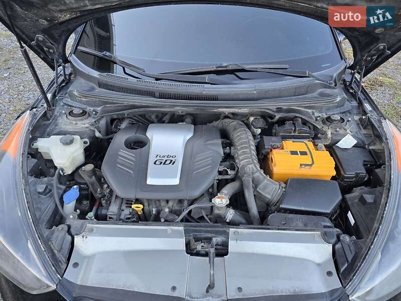 Хетчбек Hyundai Veloster 2014 в Львові