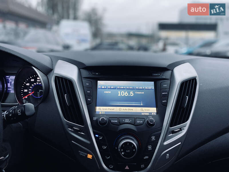 Хэтчбек Hyundai Veloster 2016 в Киеве фото 23 Хэтчбек Hyundai Veloster 2016 в Киеве