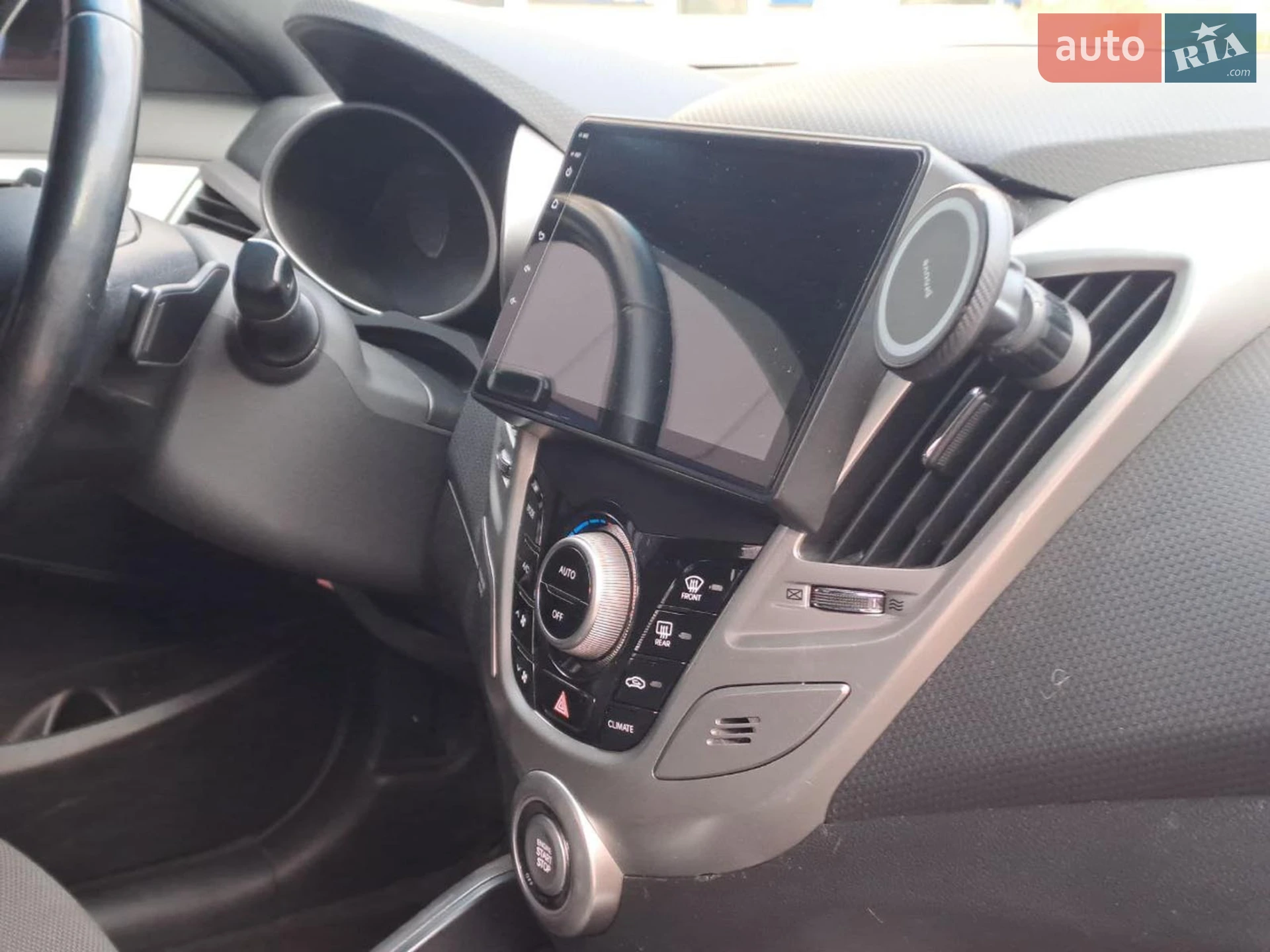 2015 Hyundai Veloster - мініатюра 23