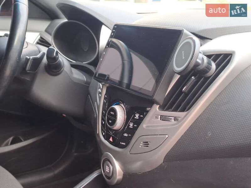 Хэтчбек Hyundai Veloster 2015 в Одессе