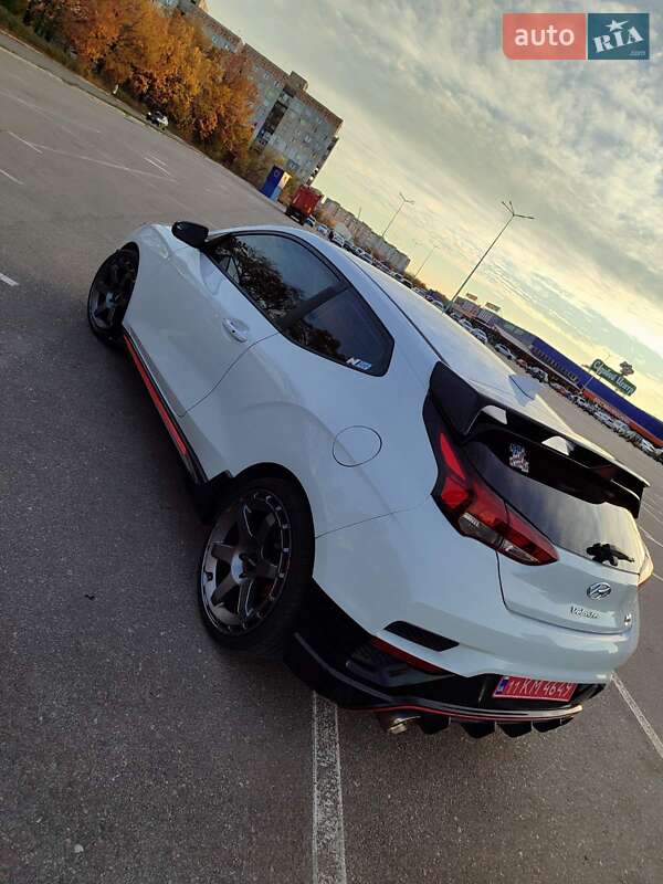 Хетчбек Hyundai Veloster 2018 в Кропивницькому