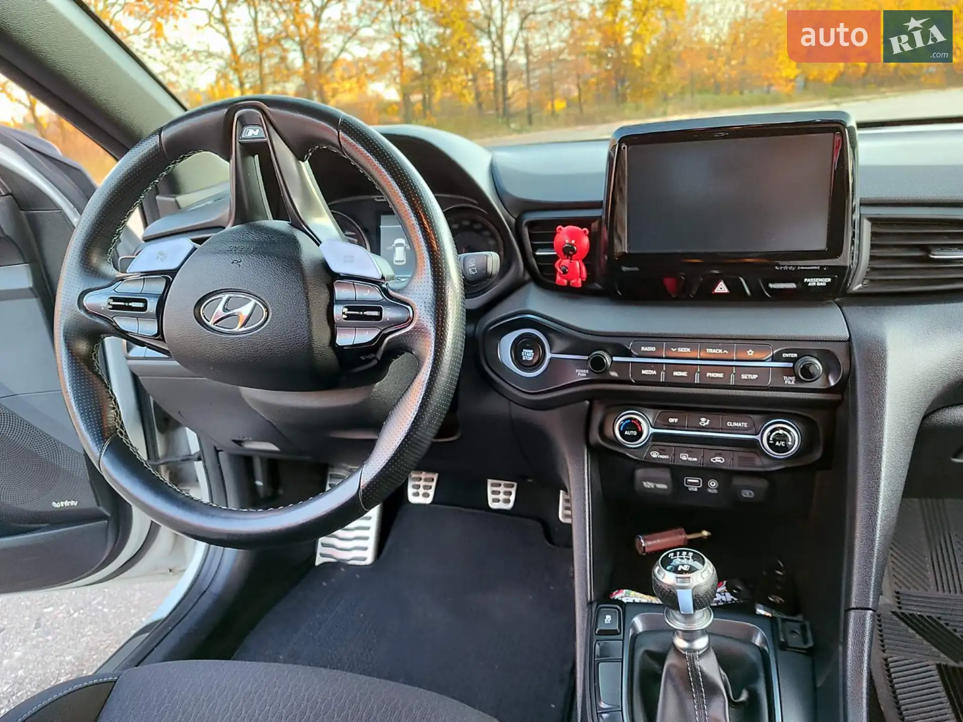 2018 Hyundai Veloster - мініатюра 9