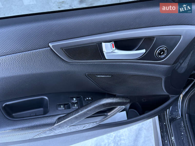 Хетчбек Hyundai Veloster 2014 в Львові