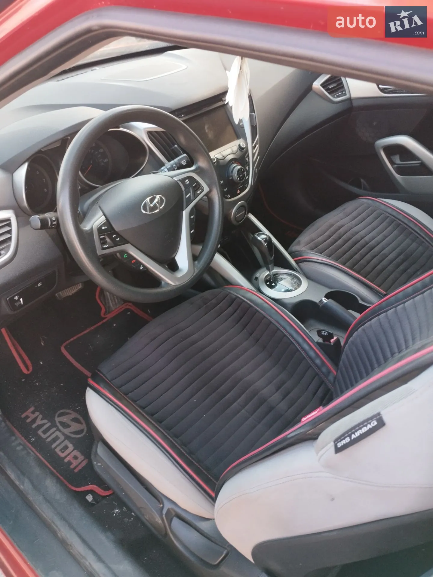 2011 Hyundai Veloster - мініатюра 8
