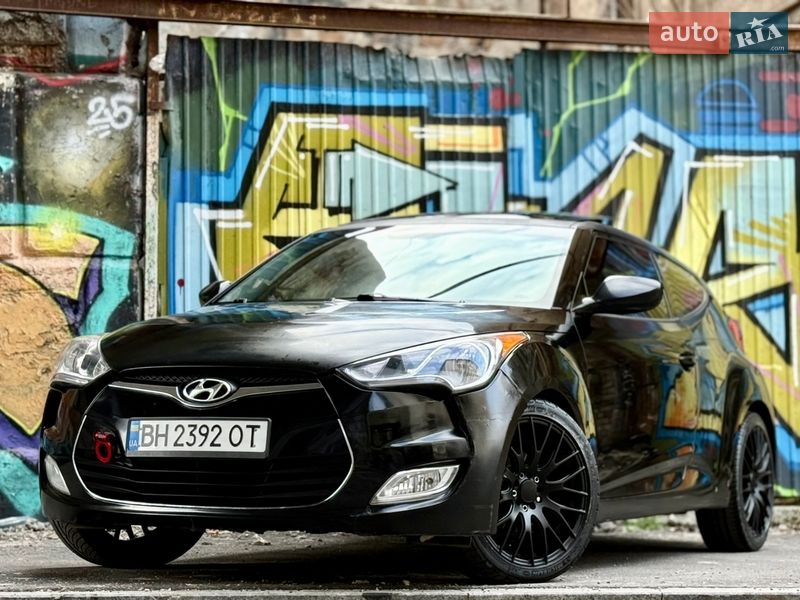 Hyundai Veloster 2013