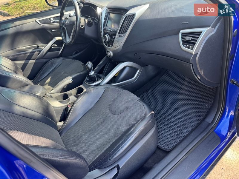 Хэтчбек Hyundai Veloster 2012 в Ровно фото 31 Хэтчбек Hyundai Veloster 2012 в Ровно