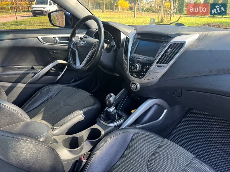 Хэтчбек Hyundai Veloster 2012 в Ровно фото 37 Хэтчбек Hyundai Veloster 2012 в Ровно