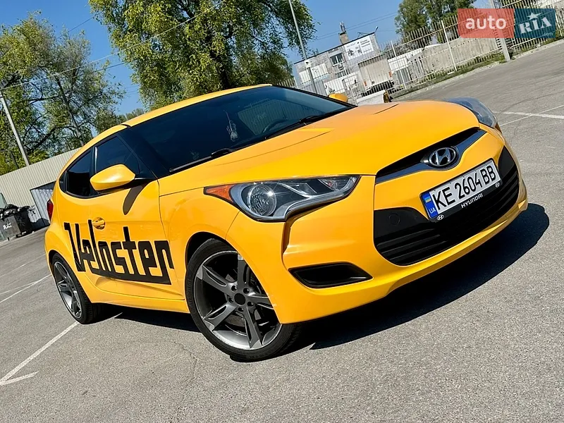Hyundai Veloster