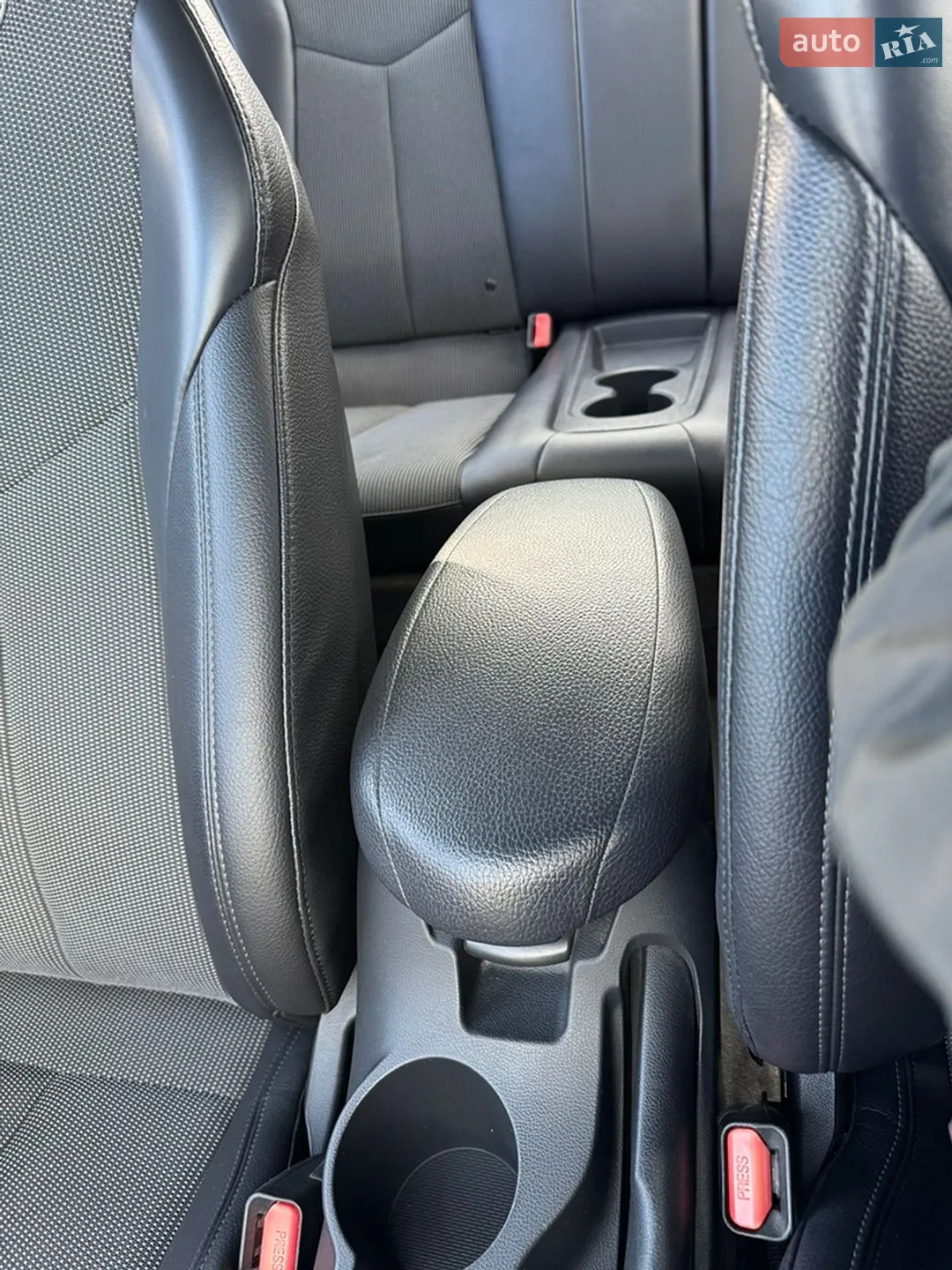 2015 Hyundai Veloster - мініатюра 19