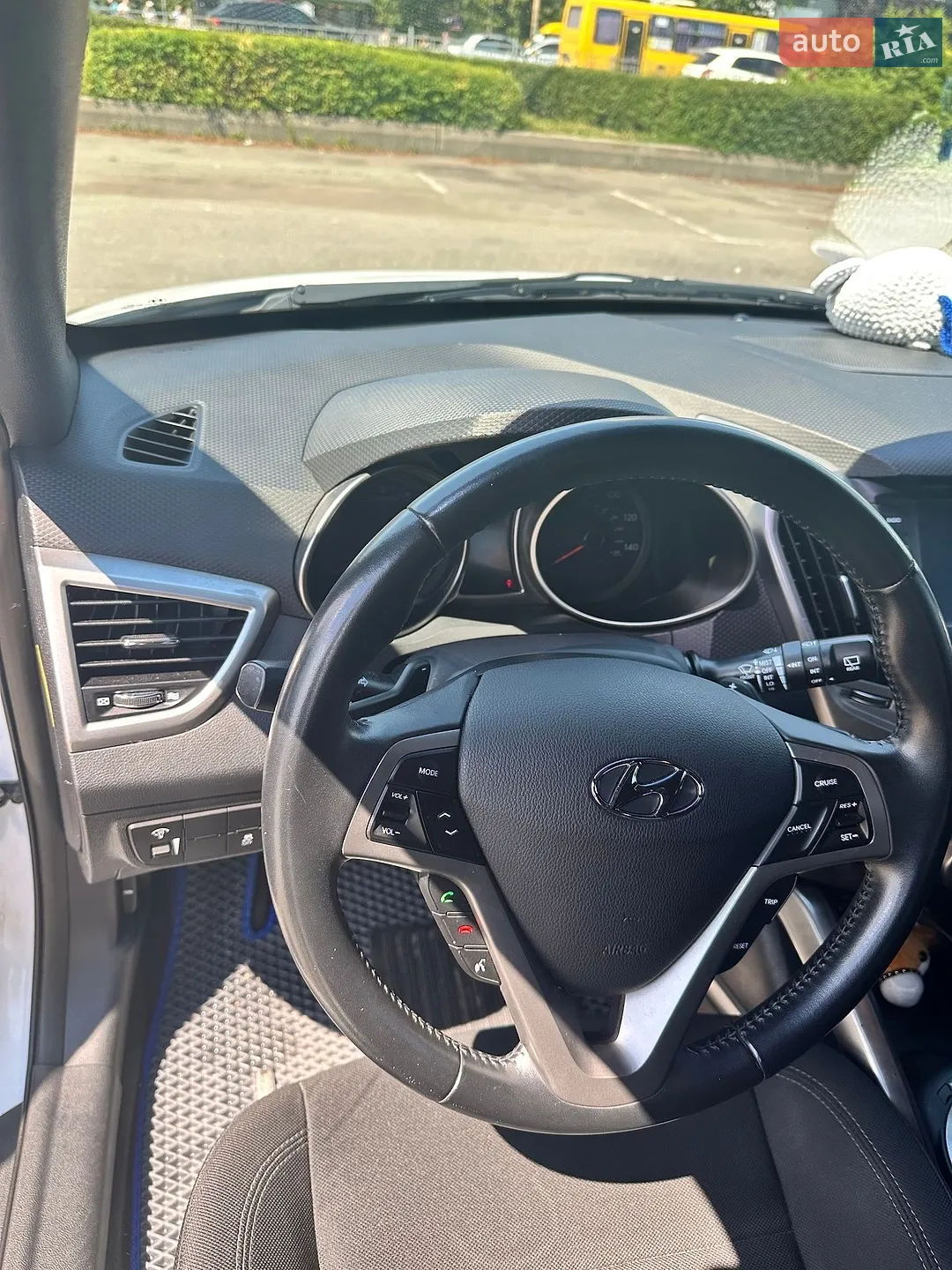 2017 Hyundai Veloster - мініатюра 26