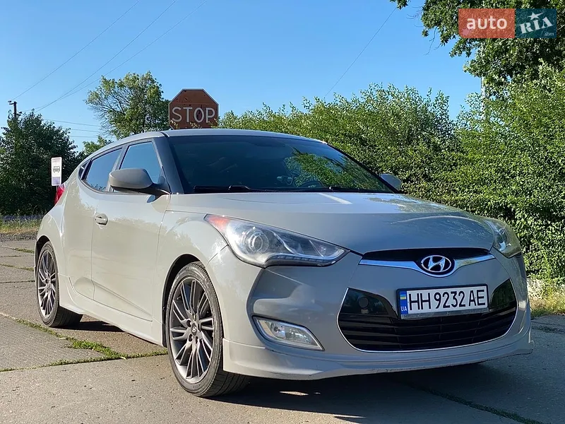 Hyundai Veloster