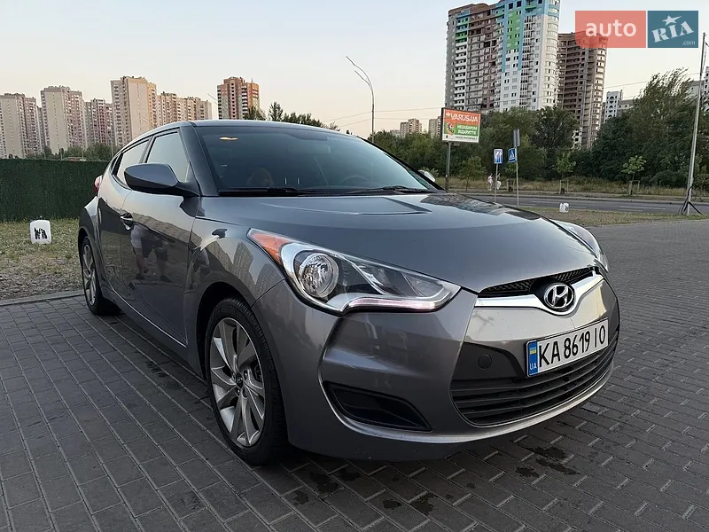 Hyundai Veloster